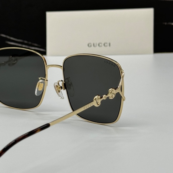 NEW GG1018SK 001 GUCCI GOLD GREY SQUARE WOMEN GUCCI SUNGLASSES - Picture 9 of 11